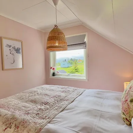 Дом отдыха Seaview - Fredvang